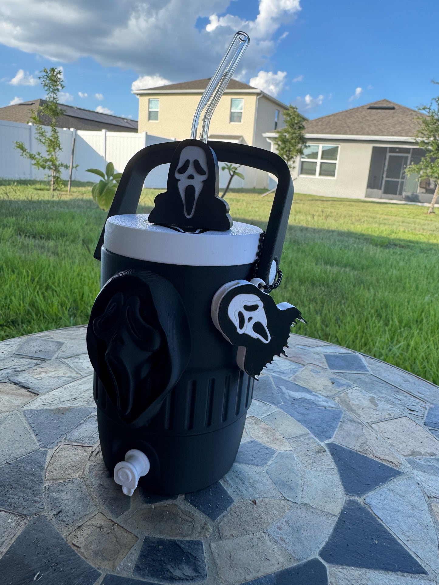 Ghost face 12oz can cooler holder
